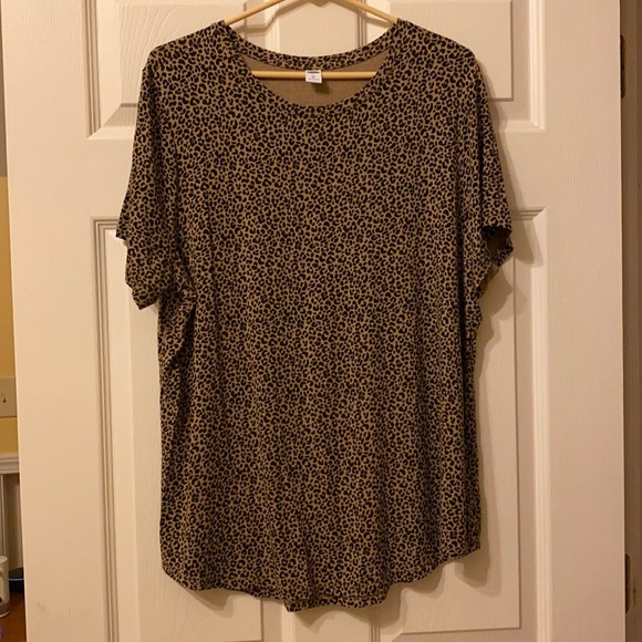 Old Navy Tops - Old Navy Luxe t-shirt